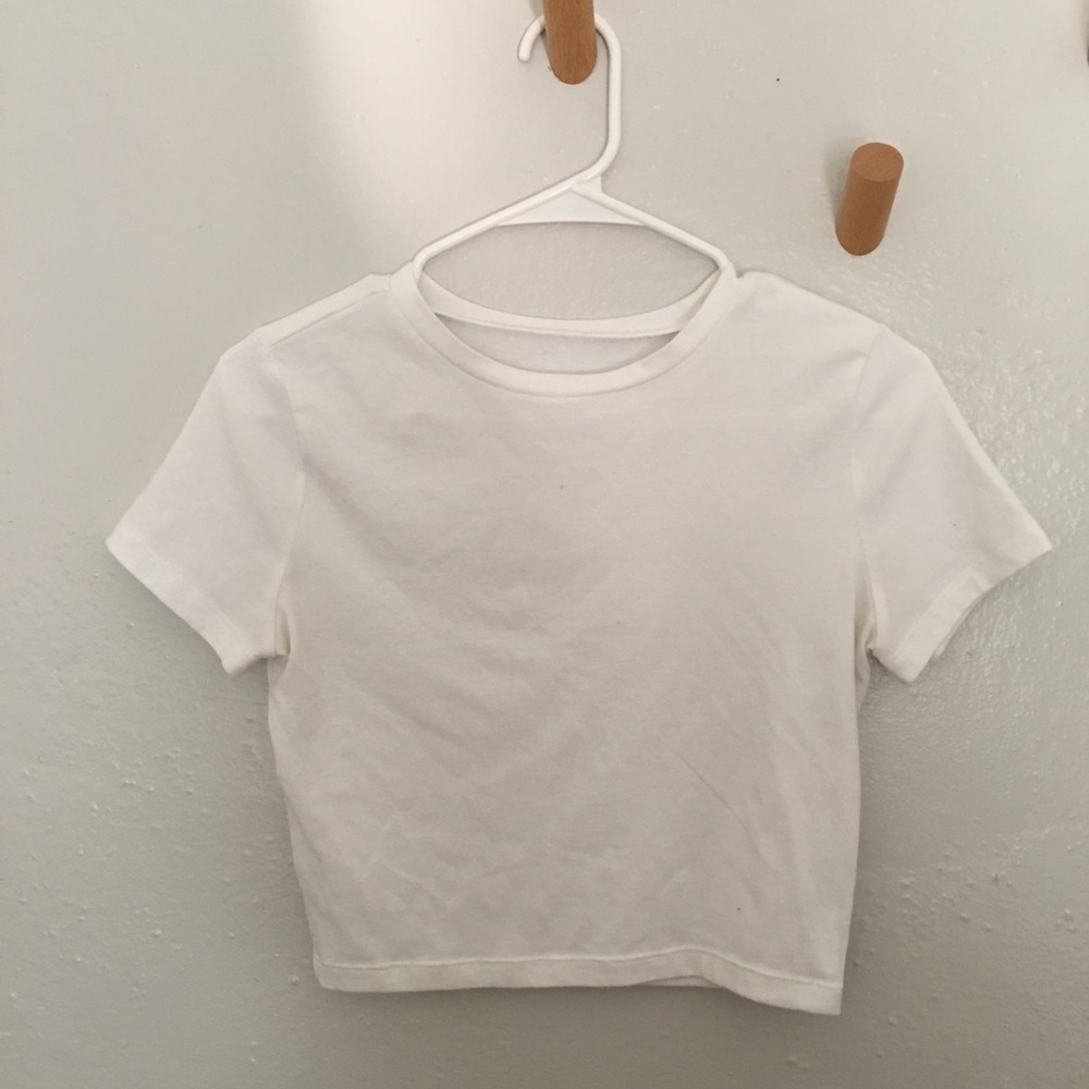 White crop top
